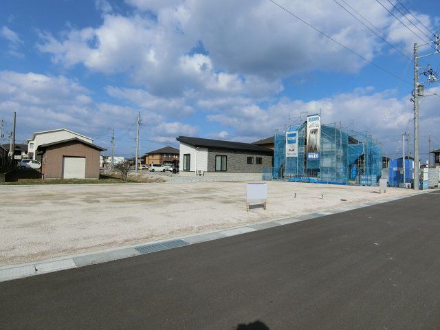 Prime Residential Plot in Yonago's Kamifukuhara Subdivision - Thumbnail 2