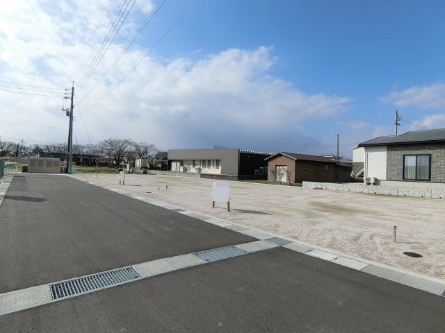 Prime Residential Plot in Yonago's Kamifukuhara Subdivision - Thumbnail 4