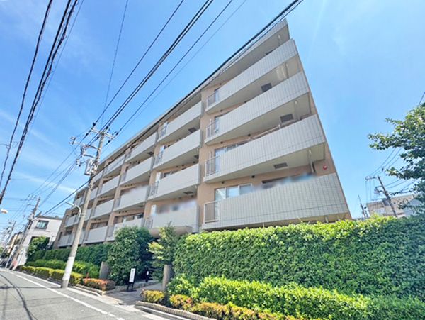 2LDK Apartment for Sale in Denenchofu Minami, Ota, Tokyo - Image 10