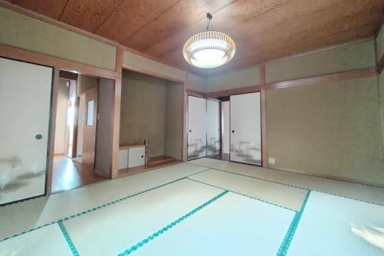 Renovated 7DK Investment House in Atami with 12.64% Yield - Thumbnail 3