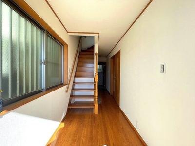 4LDK Family Home Near Ishikiri-Hachimangu Station — Image 2, Yawata, Kyoto