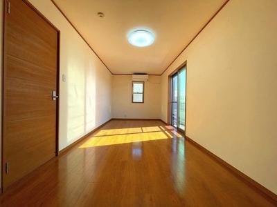 4LDK Family Home Near Ishikiri-Hachimangu Station — Image 1, Yawata, Kyoto