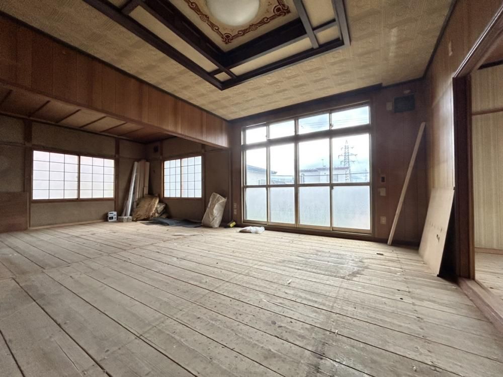 Renovated 4LDK House in Nemuro, Hokkaido with Parking - Thumbnail 3