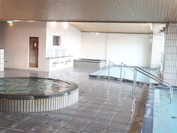 2LDK Apartment with Ocean Views in Izu Atagawa - Thumbnail 4