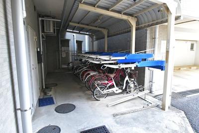 2LDK Apartment Near Tsurugashima Station — Image 4, Tsurugashima, Saitama