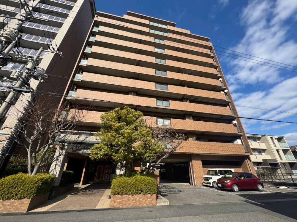3LDK Apartment for Sale in Fukuyama, Hiroshima - Thumbnail 2