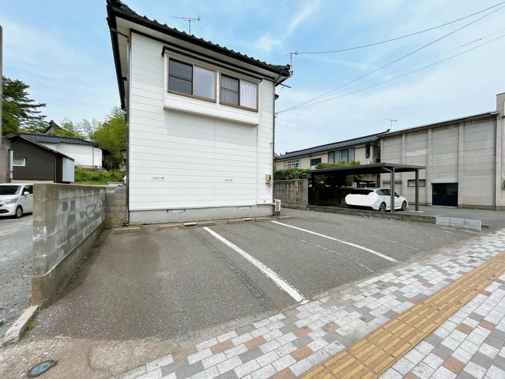 Two-Building Property in Sakata Commercial District - Thumbnail 4