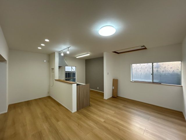 Renovated 4SLDK House for Sale in Hakusan, Ishikawa - Thumbnail 3