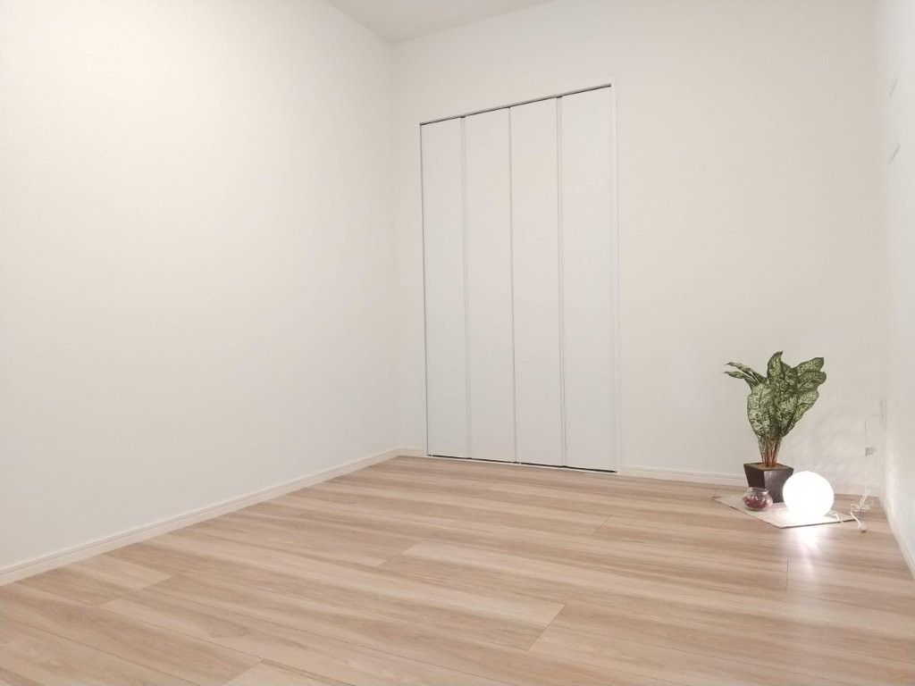 City Duo Tower Kawaguchi 27F 2SLDK Renovated Apartment for Sale - Thumbnail 3