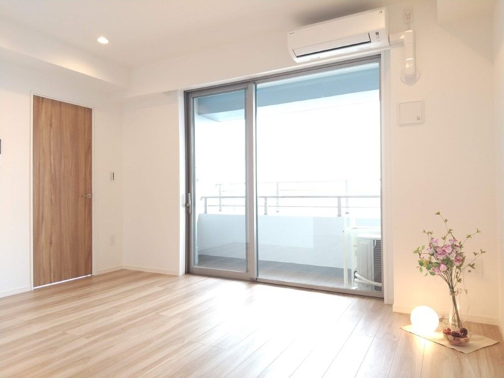 City Duo Tower Kawaguchi 27F 2SLDK Renovated Apartment for Sale - Thumbnail 4