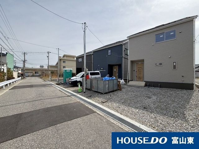 New 4LDK House in Toyama City - March 2026 Completion - Thumbnail 2