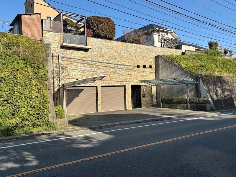 7LDK House for Sale in Kumamoto Kita Ward with 6 Car Parks - Thumbnail 3