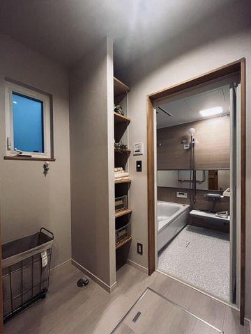 Modern 3LDK House Near Hotei Station, Kōnan City — Image 2, Gangnam, Aichi