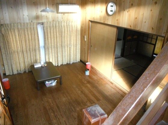 4K Wooden House with Vaulted Ceiling for Sale in Niihama, Ehime - Thumbnail 4