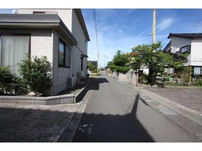 Used detached house (Property number: 3221801-0000011) 11 minutes walk from JR Uetsu Main Line Nokugata Station (Nikaho City) — Image 3, Nikaho, Akita