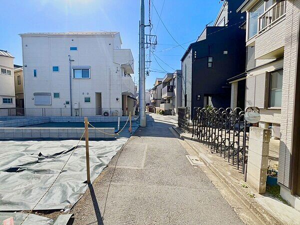 Land for Sale in Sendagi, Bunkyo, Tokyo - 52.00m2 Plot - Thumbnail 3
