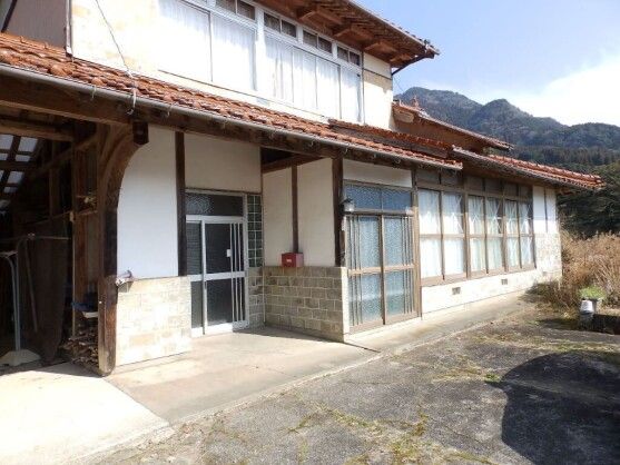Imari City 7K House with Farmland for Sale in Saga - Thumbnail 2