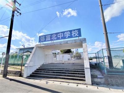 Renovated 5LDK House in Yatomi with Parking — Image 1, Yatomi, Aichi