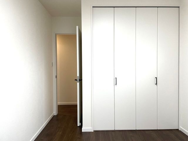 Modern 3LDK House in Yao City with 10-min Walk to Takayasu Station - Thumbnail 4