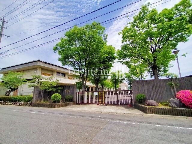 Presence Logis Gifu The Class II 3LDK Apartment for Sale - Thumbnail 3