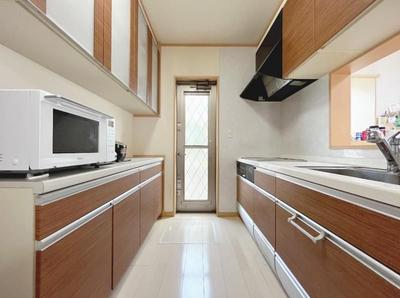 4LDK Custom House in Fukutsu City Near JR Station — Image 3, Fukutsu, Fukuoka