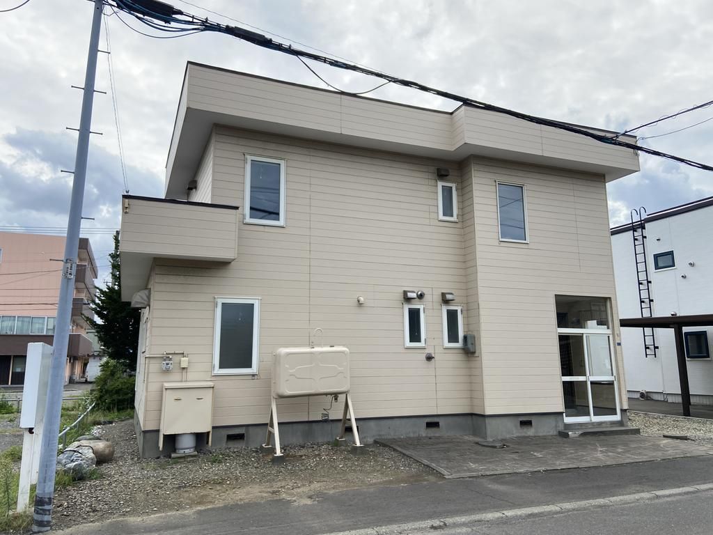 Land Plot in Sapporo Kita Ward - No Build Conditions, Old House Present - Thumbnail 2