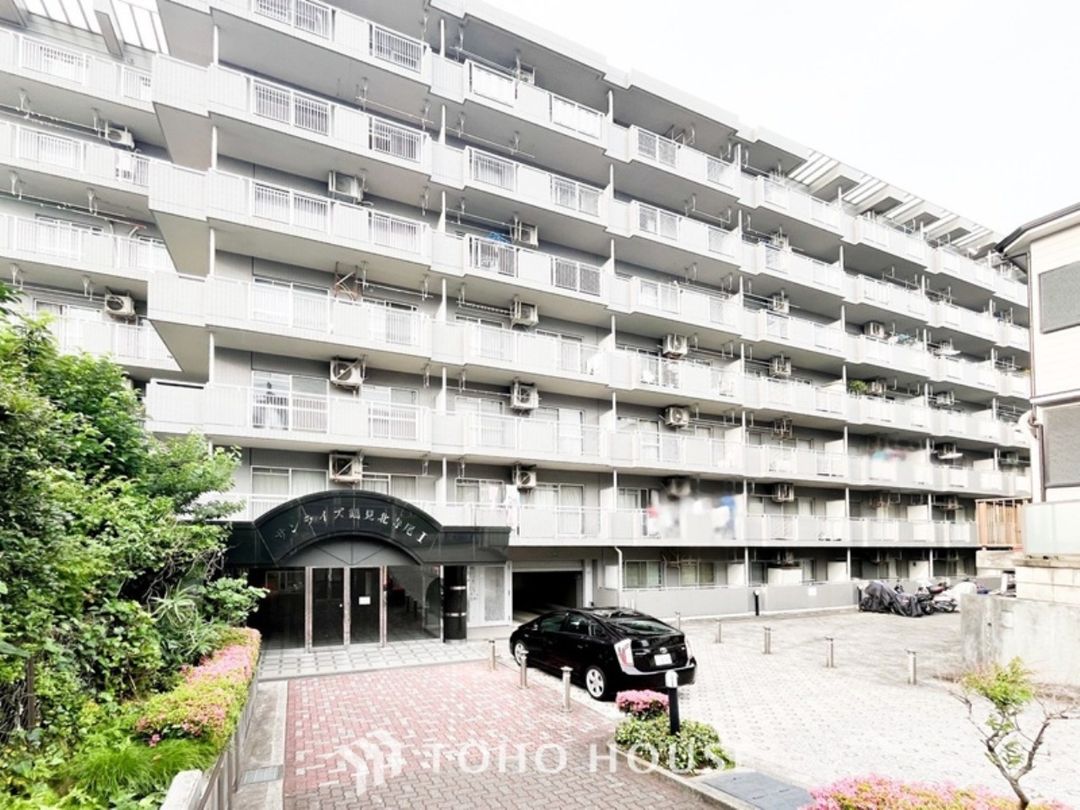 Renovated 2SLDK Apartment in Sunrise Tsurumi Kita Terao I, Yokohama - Thumbnail 2