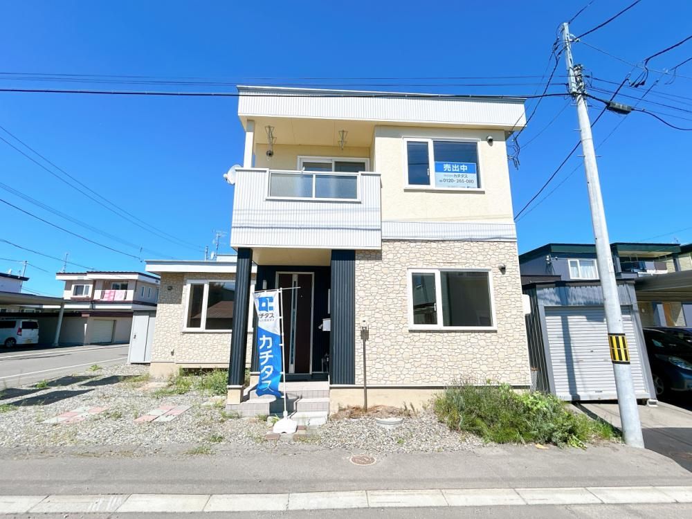 4LDK House for Sale in Makuhetsu, Hokkaido - 108.53 sqm - Thumbnail 2