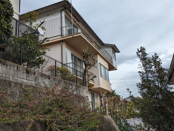 Spacious 5LDK House in Nishinomiya's Kōyōen District - Thumbnail 2