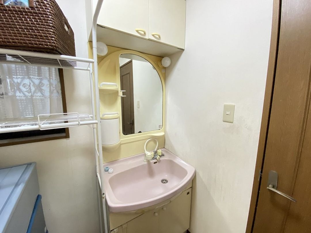 4LDK House for Sale in Yamatokoriyama, Nara Prefecture - Thumbnail 4