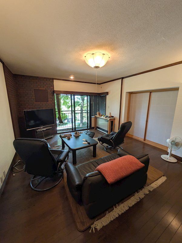 Resort Village Nobeyama 2LDK Condo for Sale in Nagano - Thumbnail 2