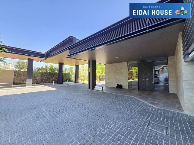 Residential Aoba Hirosegawa 3LDK Condo in Sendai Aoba Ward - Thumbnail 2