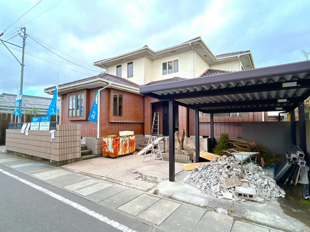 5LDK Renovated House in Miyakonojo with Parking - Thumbnail 2