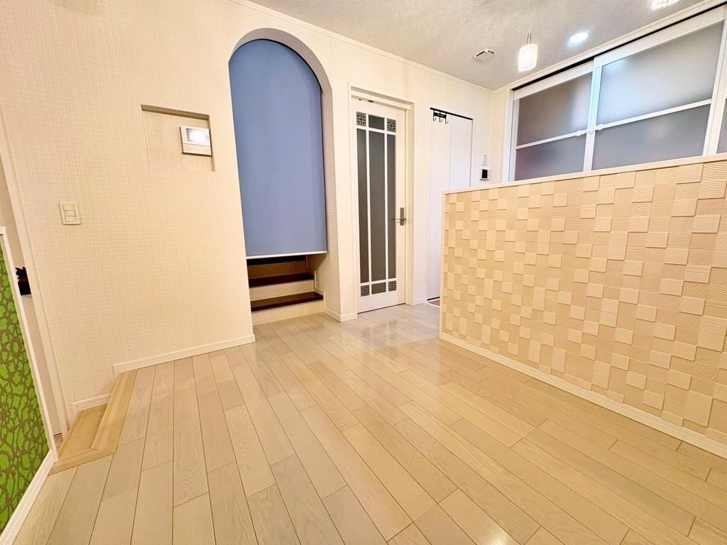 5LDK House for Sale in Uenoharu, Kitakyushu - Thumbnail 4