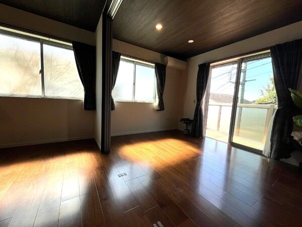 4LDK House for Sale in Higashiyukigaya, Ota-ku, Tokyo - Thumbnail 3