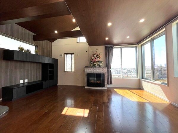 4LDK House for Sale in Higashiyukigaya, Ota-ku, Tokyo - Thumbnail 2
