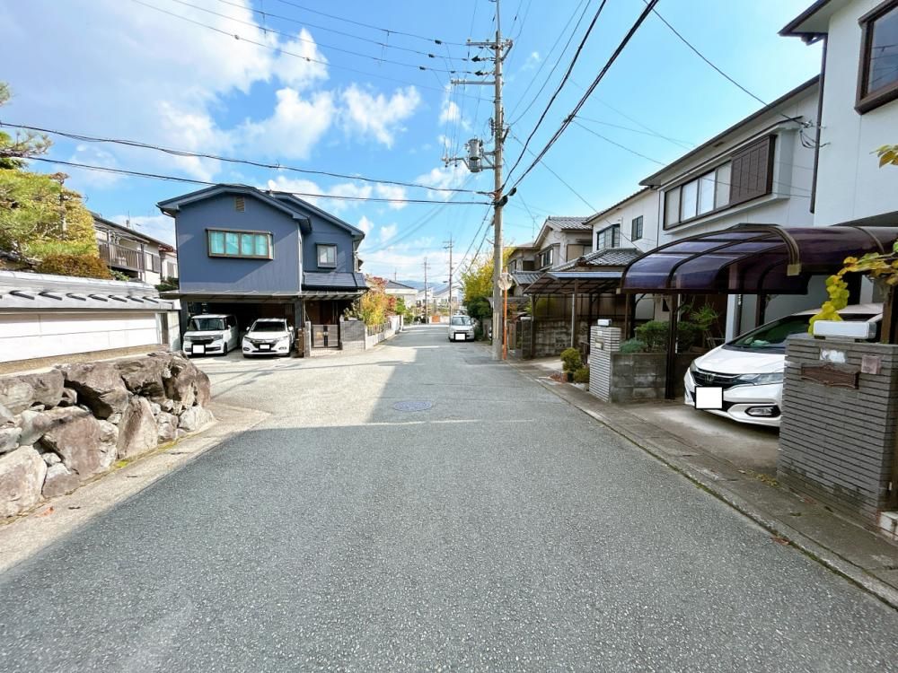 Renovated 3LDK Detached House for Sale in Kameoka, Kyoto - Thumbnail 2