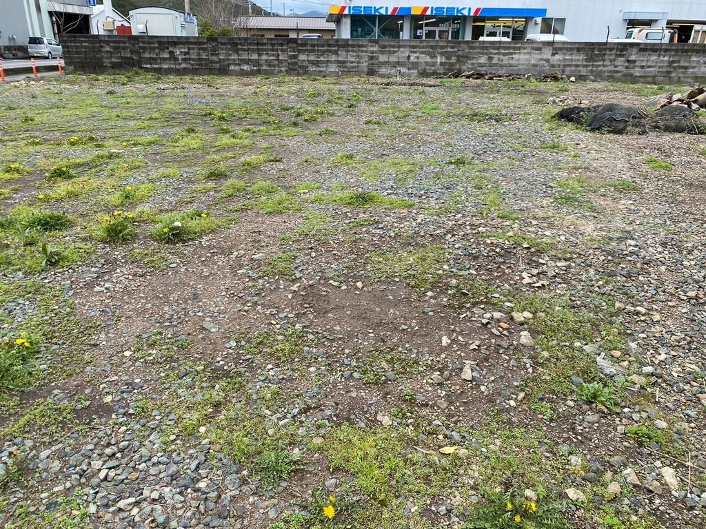 618sqm Land for Sale on Route 56 in Seiyo, Ehime - Thumbnail 4