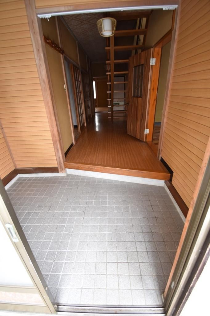 Spacious 6DK House in Murakami with Traditional Charm - Thumbnail 2