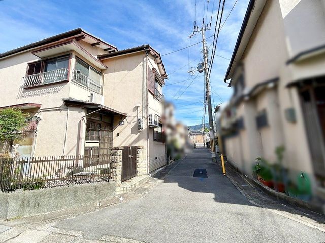 Land for Sale in Yamashina, Kyoto - Southwest Corner Plot Near Higashino Station - Thumbnail 4
