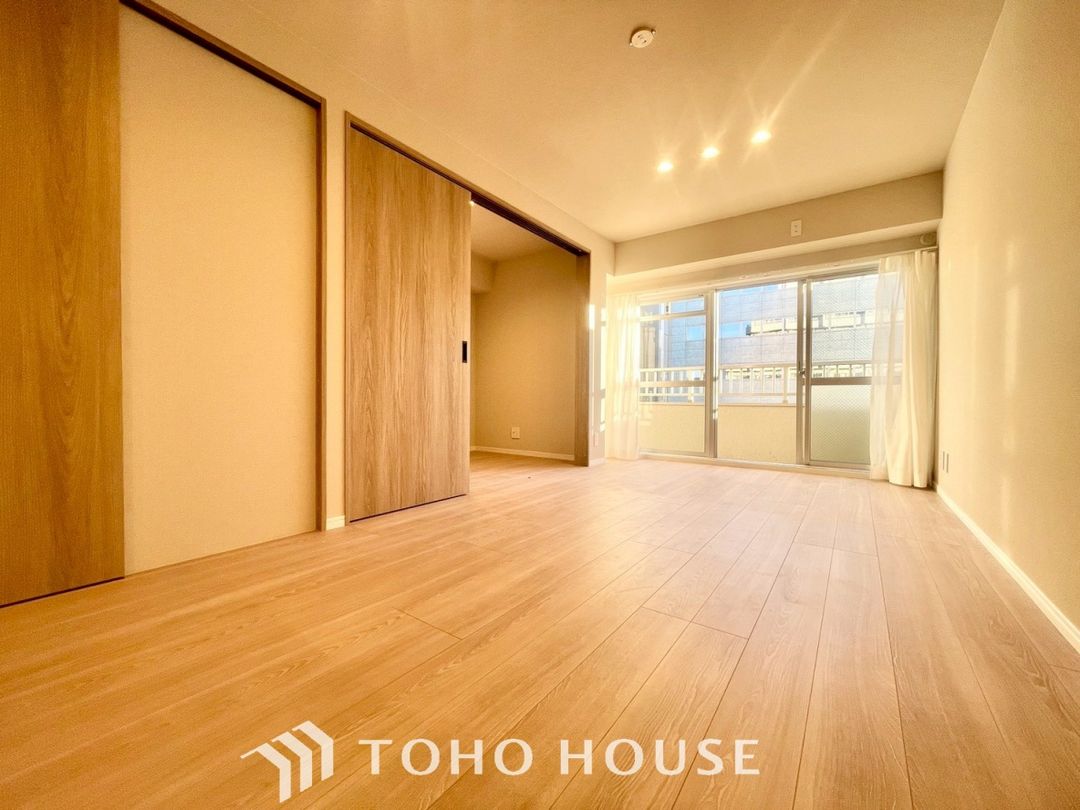 Renovated 1LDK Apartment 1 Min from Waseda Station, Shinjuku - Thumbnail 3