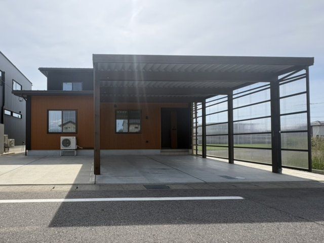 2LDK 101.9 sqm Modern House in Kurobe, Toyama - 24.8M Yen - Thumbnail 2