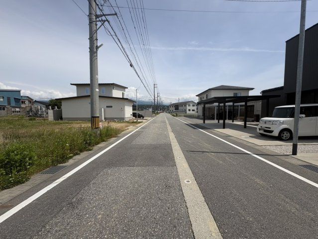 2LDK 101.9 sqm Modern House in Kurobe, Toyama - 24.8M Yen - Thumbnail 3
