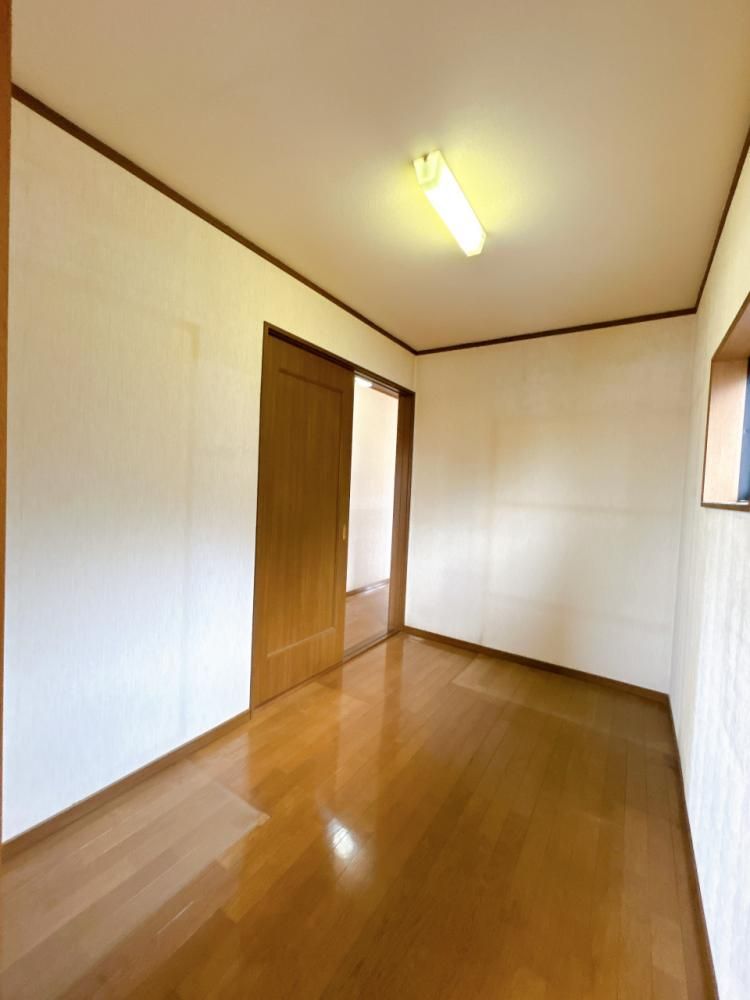 Renovated 4SLDK House in Tamamura with 2-Year Warranty - Thumbnail 4