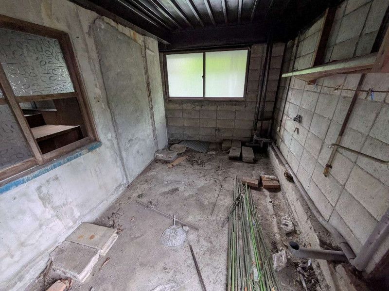 2DK Steel House in Takamatsu's Salt River Area - Thumbnail 3