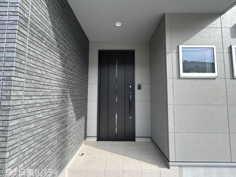 Modern 3LDK House in Hiroshima's Asaminami Ward - Thumbnail 4