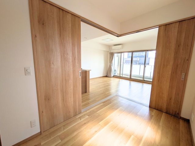 1LDK Apartment for Sale in Matsuyama, Ehime - 43.78m² - Thumbnail 3