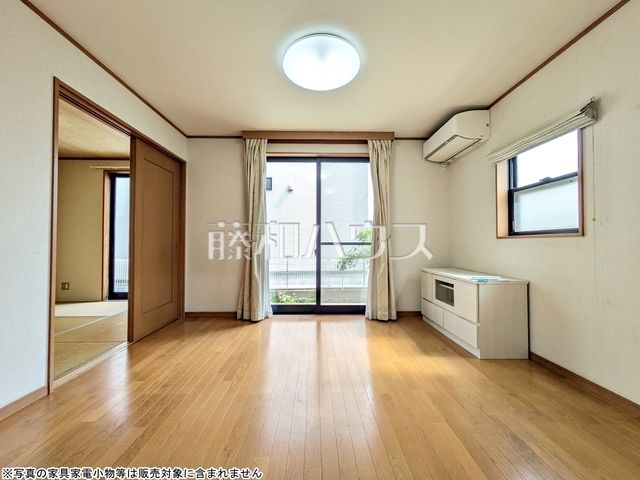 4LDK House for Sale in Nerima, Tokyo - 85m2 - Thumbnail 3