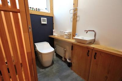 4-Bedroom Turnkey Minpaku for Sale in Central Kutchan, Hokkaido — Toilet, Kutchan, Hokkaido