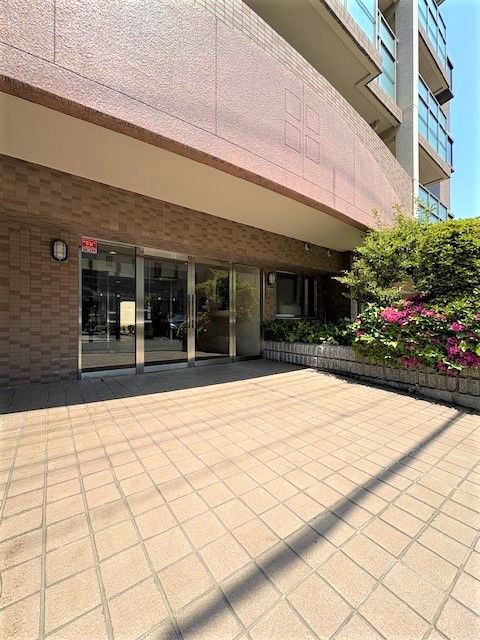 3LDK Apartment Near Shukugawa Station, Nishinomiya - Thumbnail 4